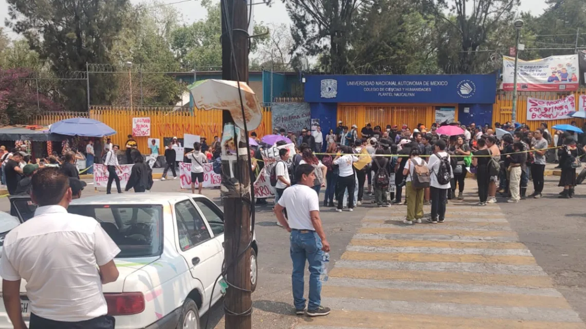 Más de 30 estudiantes tienen tomado el CCH de Naucalpan