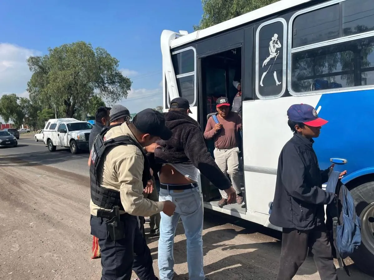 Pega a mexiquenses suspensión del transporte de Tizayuca