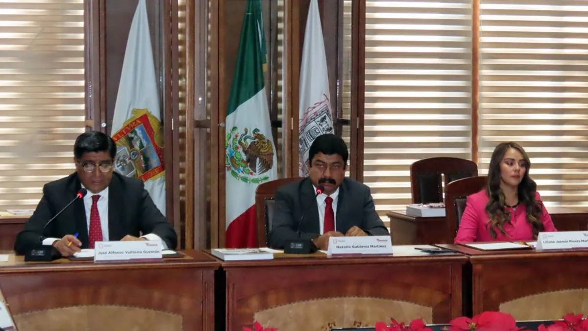 Nazario Gutiérrez entrega su primer informe de gobierno en Texcoco
