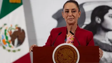 Sheinbaum rechaza acuerdo fiscal con Grupo Salinas y pide pagar impuestos pendientes.