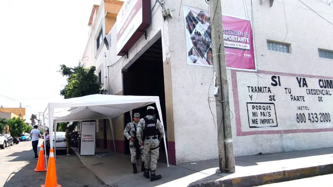 INE entrega papelería electoral a juntas distritales