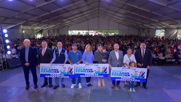 Atizapán rompe récord con la entrega de 150 millones de pesos en Salario Familiar