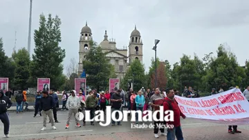 Comerciantes exigen ordenamiento en mercado de la Aviación