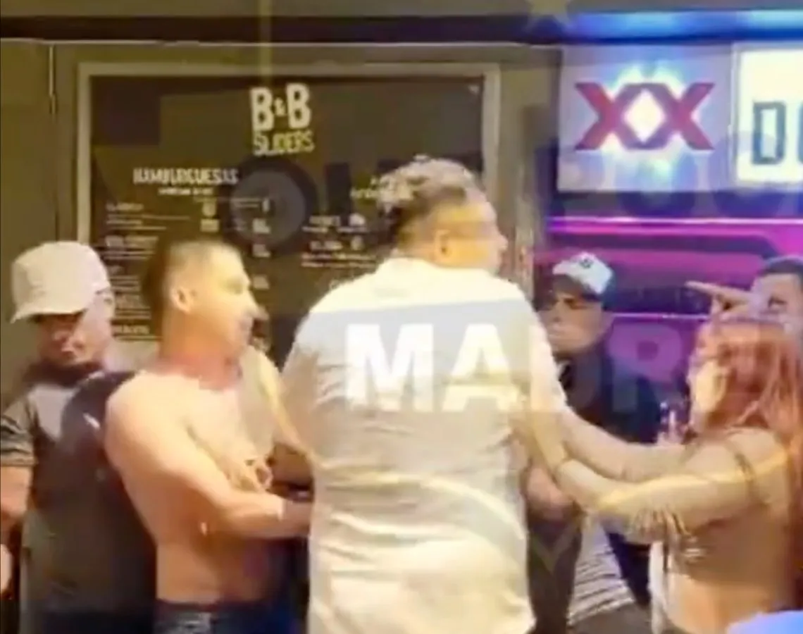 Video: Colombianos arman zafarrancho en bar de Metepec