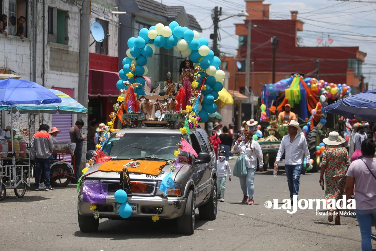 Honran a San Isidro Labrador en Santa Ana Tlapaltitlán