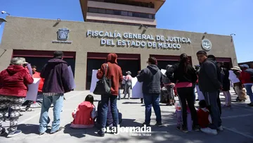 Video: Exigen justicia para Karina Soto y sus hijos
