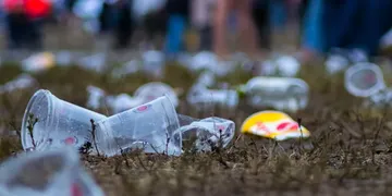 Exhortan a sonideros y organizadores de bailes en Toluca a limpiar espacios públicos
