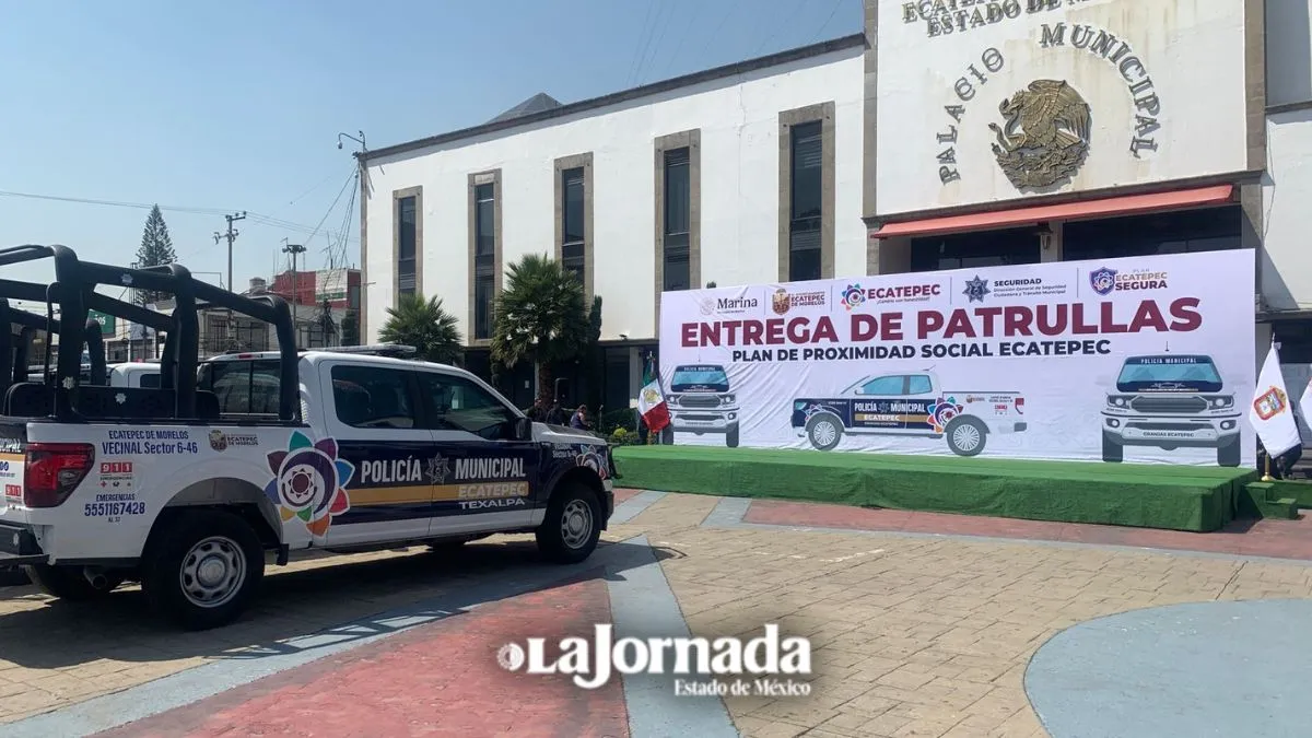 Ecatepec continúa con el plan de proximidad social y entrega patrullas nuevas