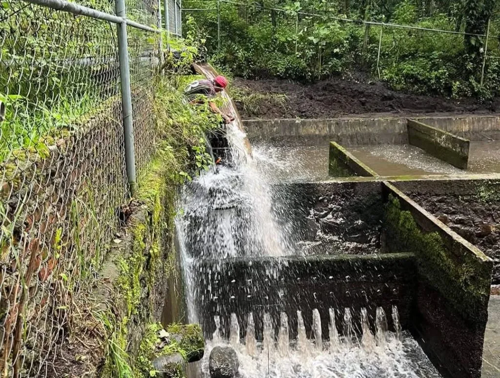 Amecameca: detectan fuga de agua de deshielo