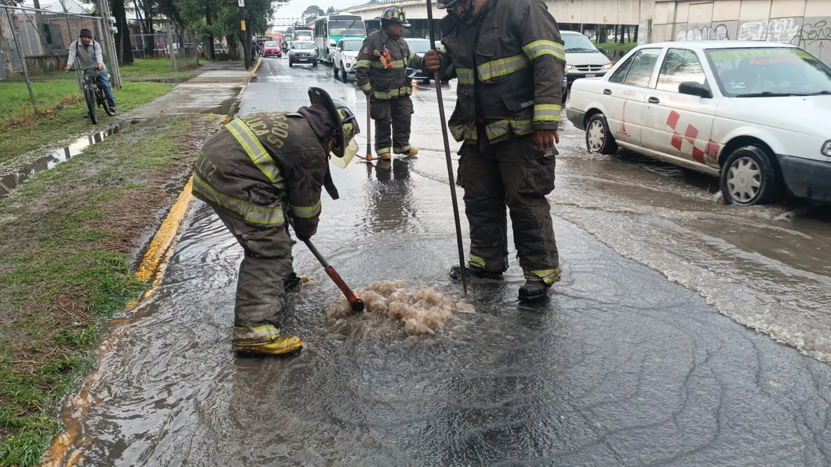 Autoridades del Edomex activan alerta extrema por huracán Erick
