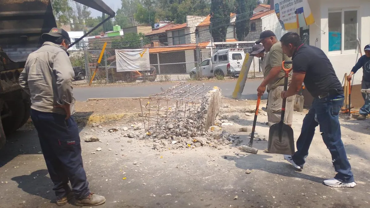 Vecinos de Bosques del Lago en Cuautitlán Izcalli amenazan con cerrar calles