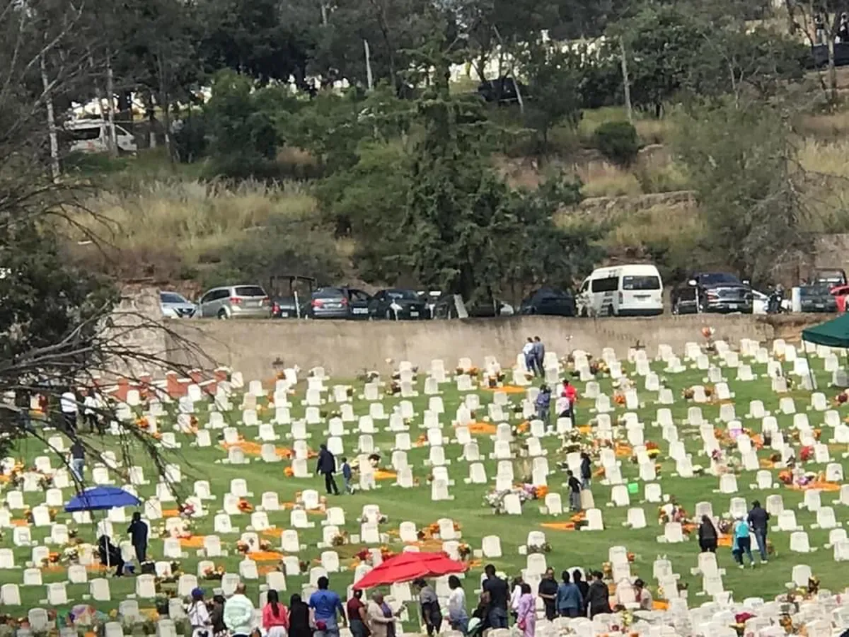 Naucalpan: Balacera en panteón deja un muerto y dos heridos