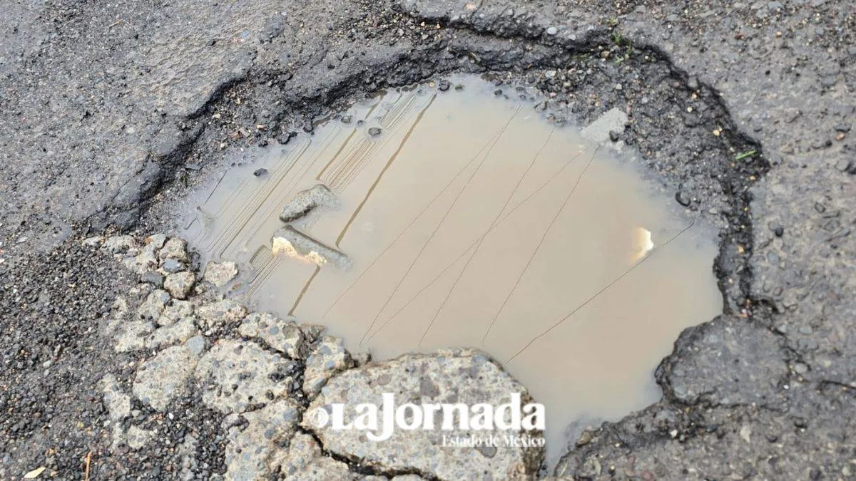 Director de Servicios Públicos de Toluca renuncia entre señalamientos por bacheo