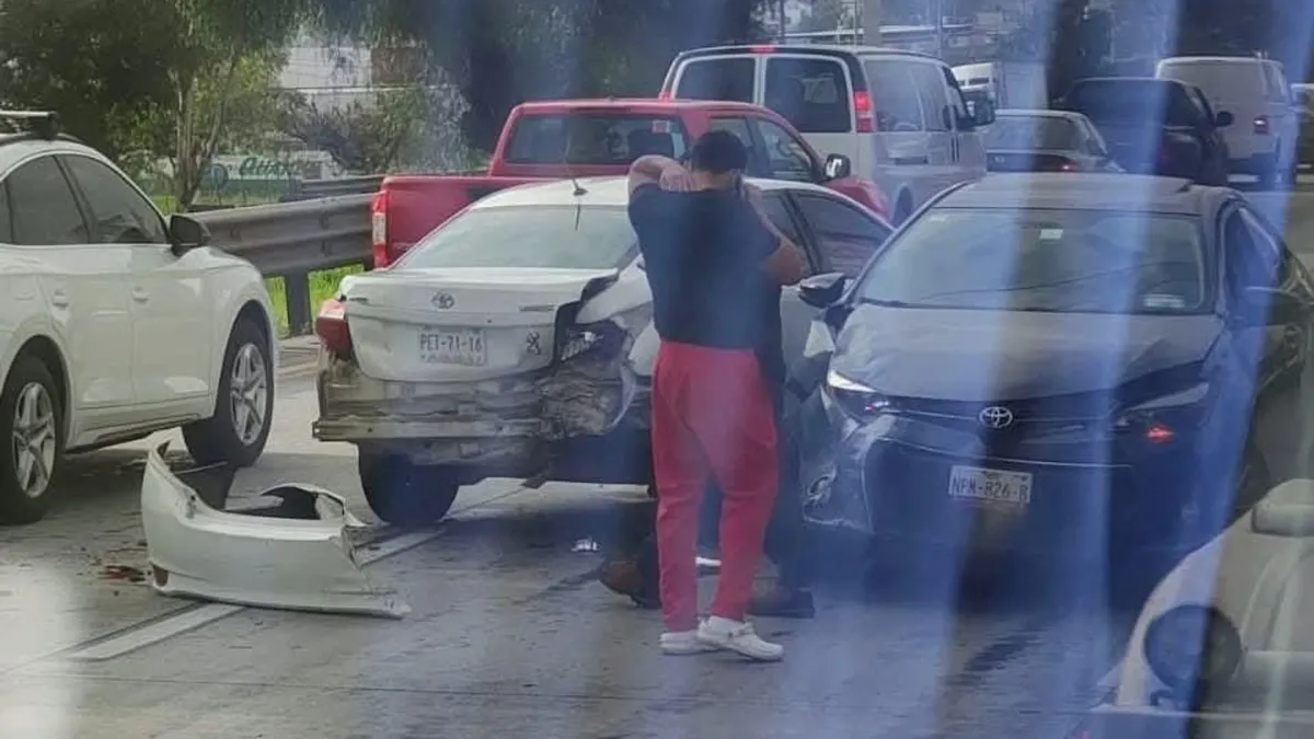 Caos vial en la autopista México–Querétaro una constante
