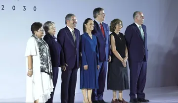 Claudia Sheinbaum presenta parte de su gabinete presidencial