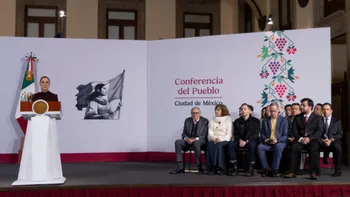Claudia Sheinbaum informó que el gobierno revisa posibles irregularidades en las pensiones otorgadas mediante la modalidad 40 del IMSS.