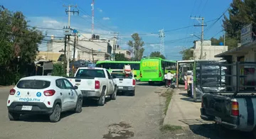 Choque en Arbolada Los Sauces deja 5 lesionados y desata protestas de choferes