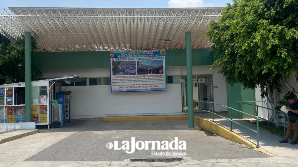 Denuncian irregularidades en Hospital Gustavo Baz de Neza