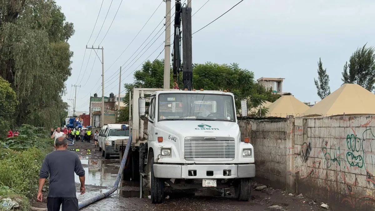 Edomex: CAEM y Protección Civil estatal trabajan en limpieza de varios municipios