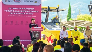 Edomex invierte 80 mdp en maquinaria para reconstruir carreteras