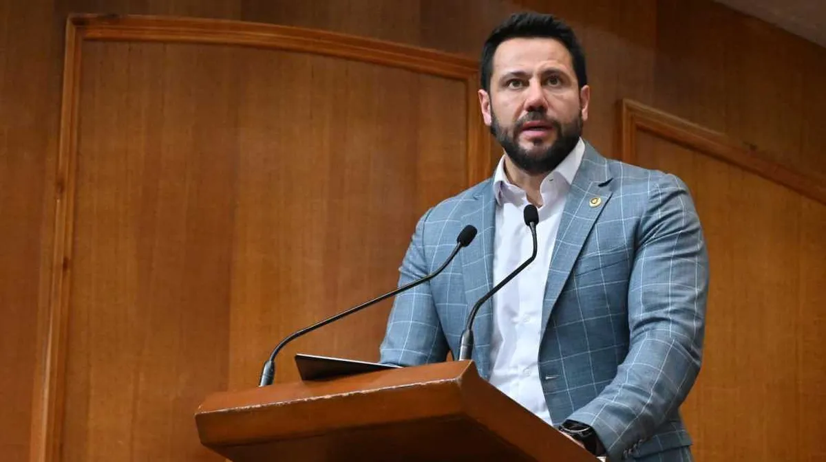 PAN pide supervisión profesional en comercios de animales