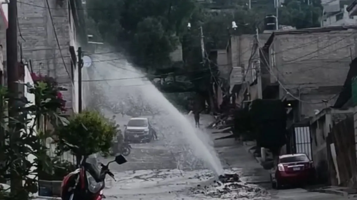 Fugas de agua persisten en Chimalhuacán; hay al menos 6 activas