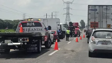 Accidente en la Toluca-Atlacomulco provoca cierre de carriles