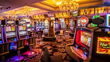 Hasta 200 mil empleos generan los casinos en México