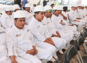 Toluca reconoce la labor de los trabajadores del Rastro Municipal