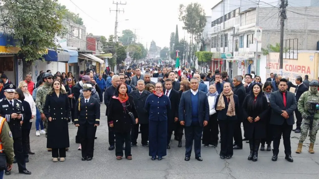 Con desfile recuerdan el 210 aniversario luctuoso del Generalísimo José María Morelos