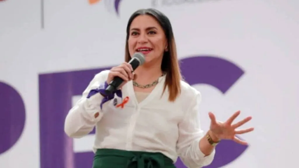 Impulsora de Ley Olimpia llama a fortalecer la lucha desde escuelas en Ecatepec