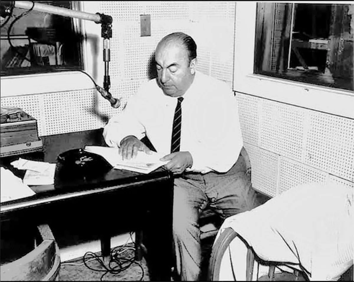 Pablo Neruda de golpe a golpe (1936/1973): las claves del compromiso