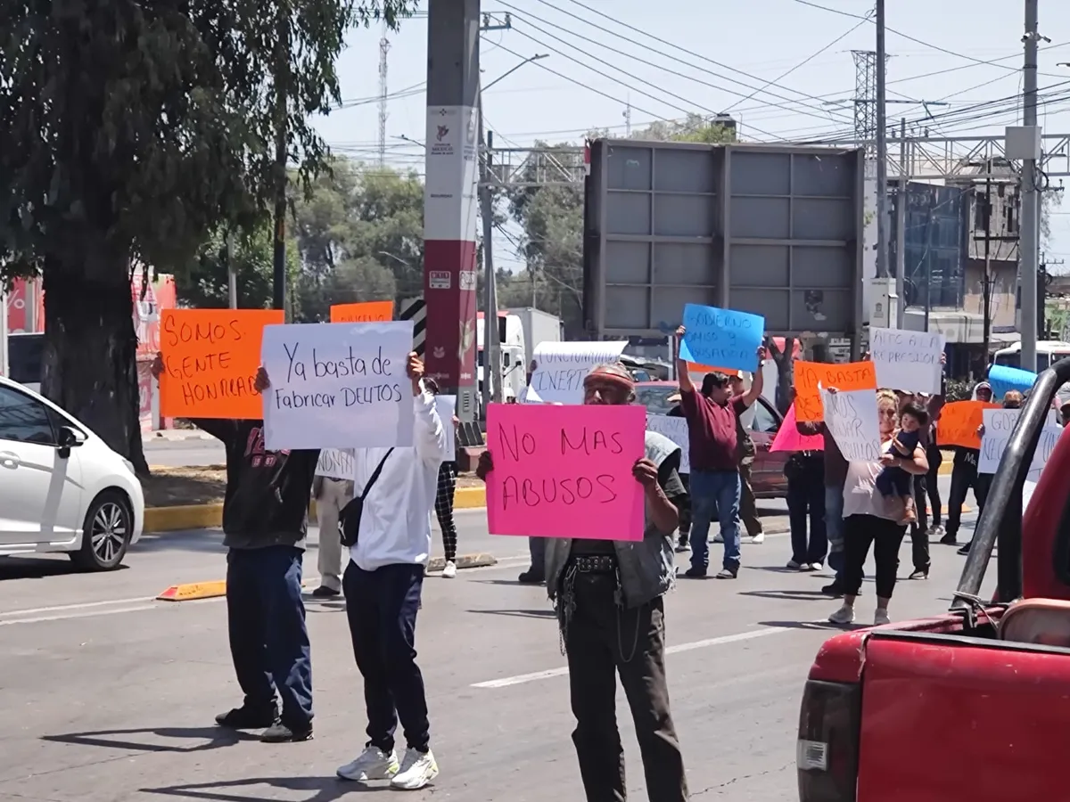 Diputado Fernando Vilchis impide diligencia contra tiradero clandestino en Ecatepec