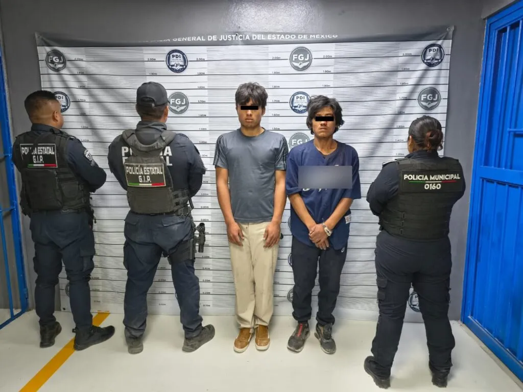 Detenidos cuatro presuntos integrantes de grupo delictivo en Edomex