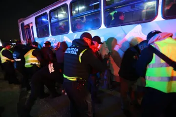 Como parte del dispositivo, se llevan a cabo inspecciones preventivas a unidades del transporte público.