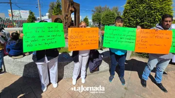 Médicos protestan por derechos y falta de insumos en el Hospital Nicolás San Juan