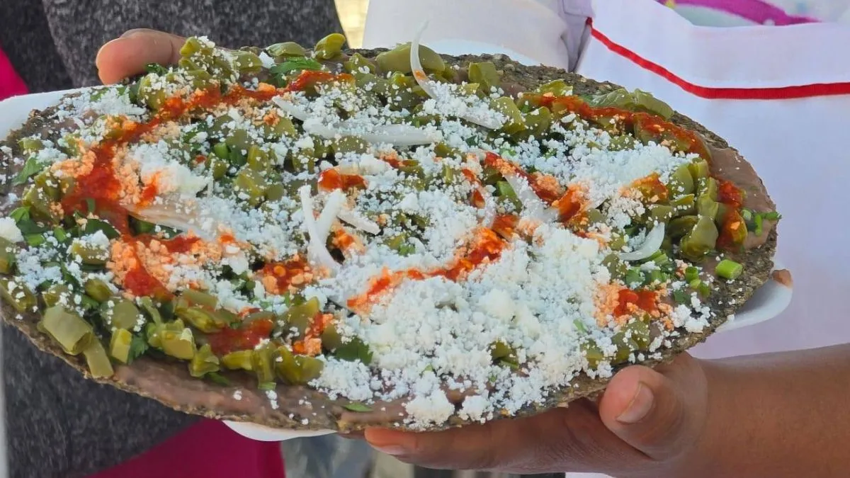 ¿Antojo de algo? Acude a la Feria del Huarache en Toluca