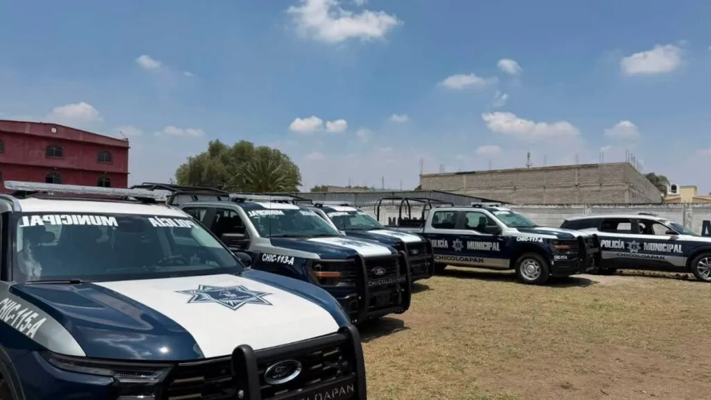 Chicoloapan entrega nuevas patrullas para reforzar seguridad