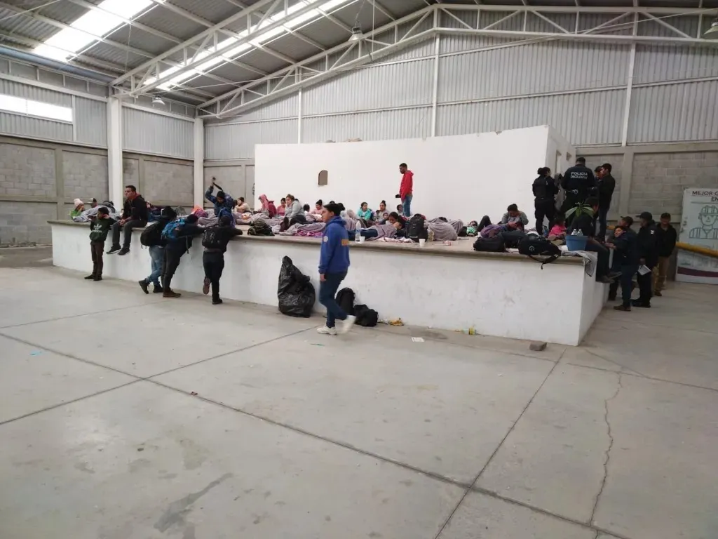 Sentencian a 8 años de cárcel a hombre que traficaba a migrantes