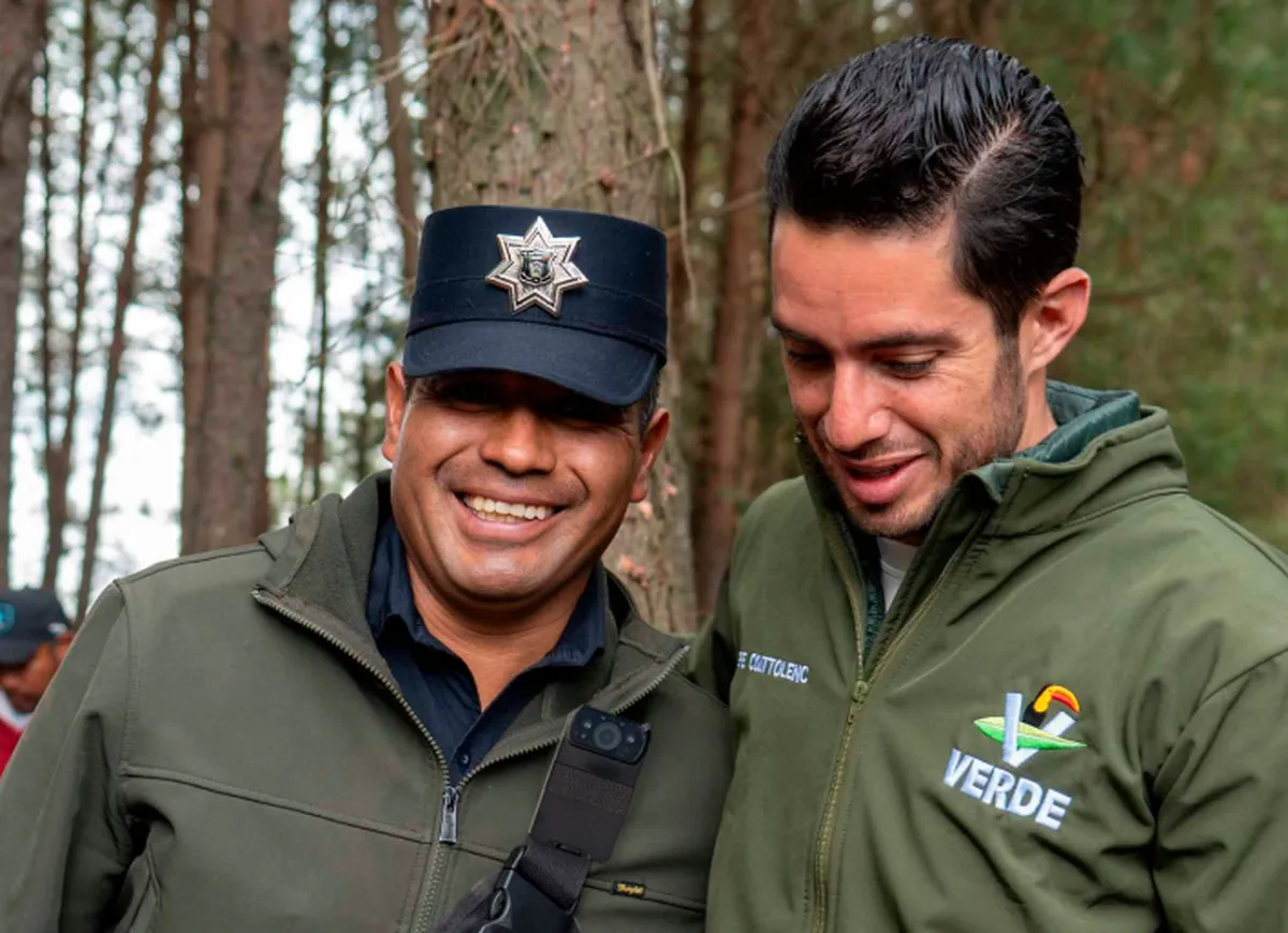 Gobiernos Verdes refuerzan la seguridad con cámaras corporales para policías municipales
