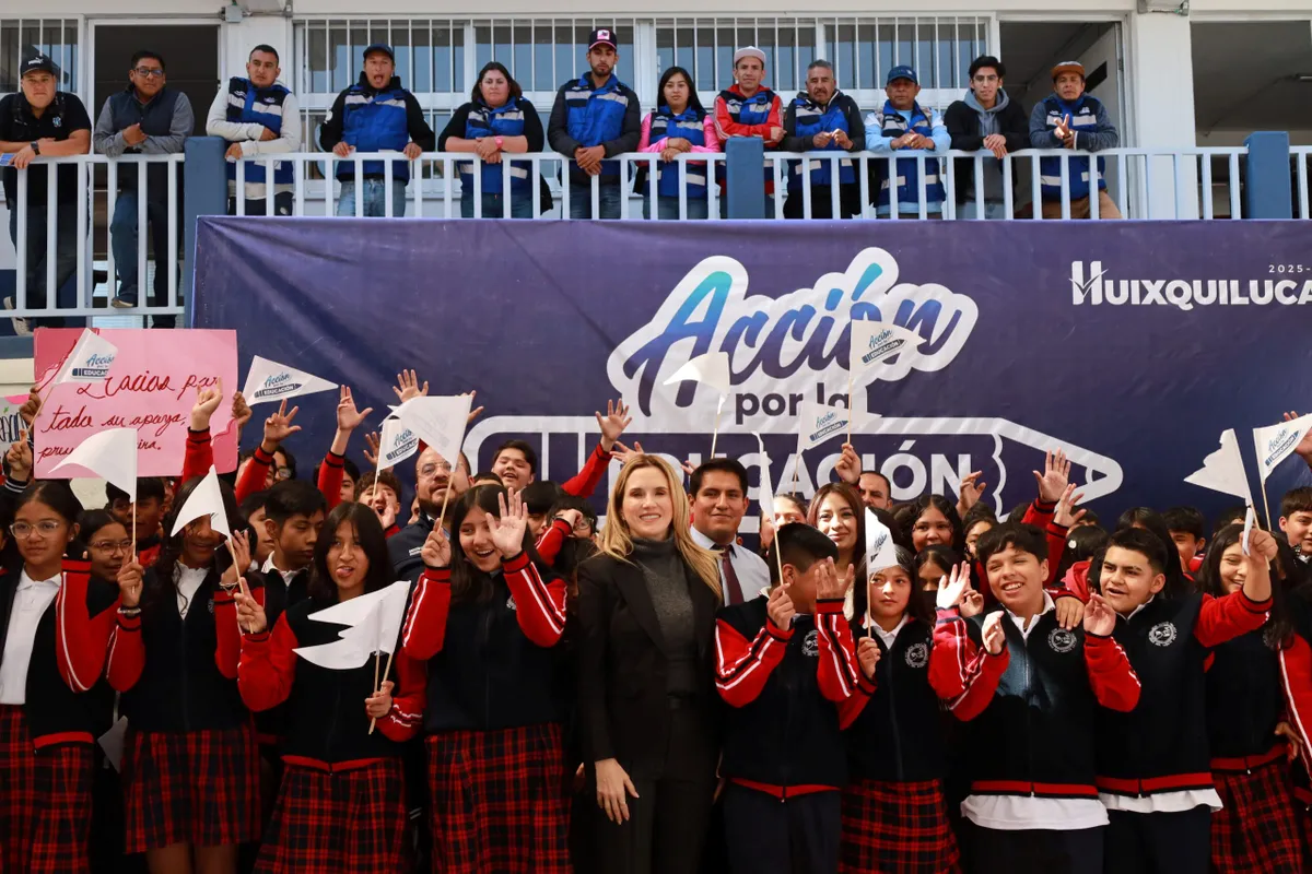 Huixquilucan equipa y rehabilita telesecundaria con “Acción por la Educación”