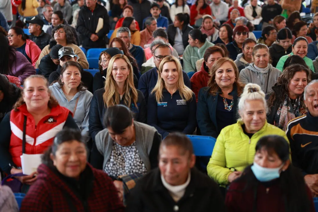 Entregan en Huixquilucan más de 11 mil apoyos económicos a familias vulnerables
