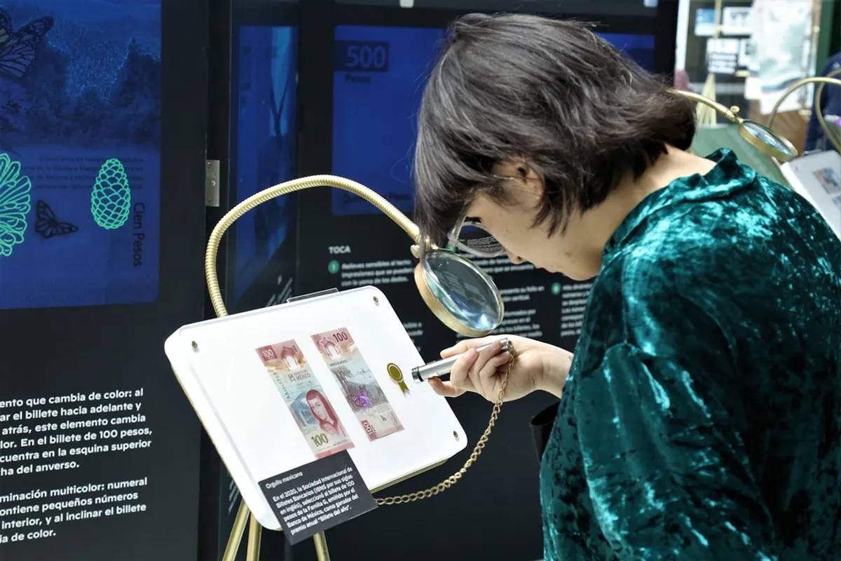 Exhiben última familia de billetes del Banco de México
