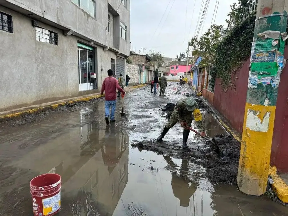 Activa Plan DN-III-E tras deslave de cerro en Tlalmanalco