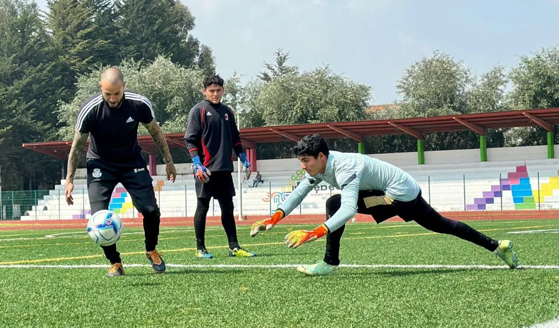 Saldivar continuará su carrera futbolística en Metepec