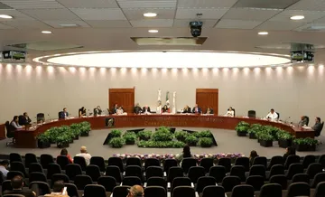 Programa IEEM 37 debates judiciales al cumplirse una semana de campañas