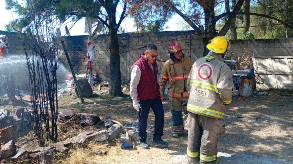 Explosión por pirotecnia deja un fallecido en Tultepec