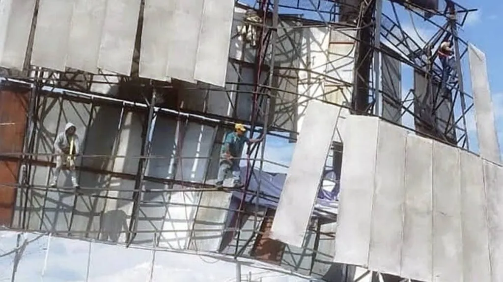 Proliferación de espectaculares en Edomex genera inseguridad