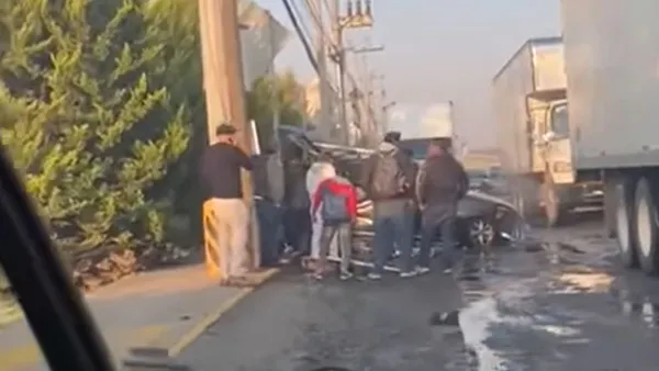 Reportan accidente automovilístico en la carretera Toluca-Naucalpan