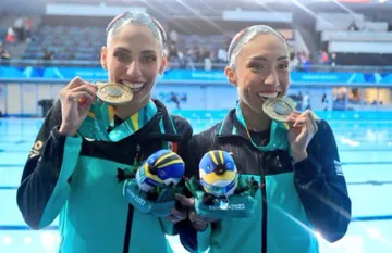 Joana Jiménez hace historia en dueto de natación artística